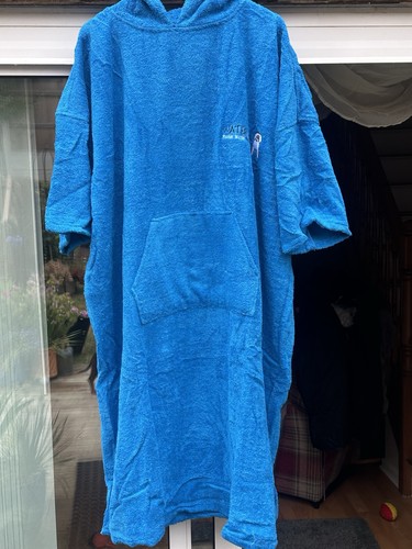 Bright blue solid cotton - blue,
